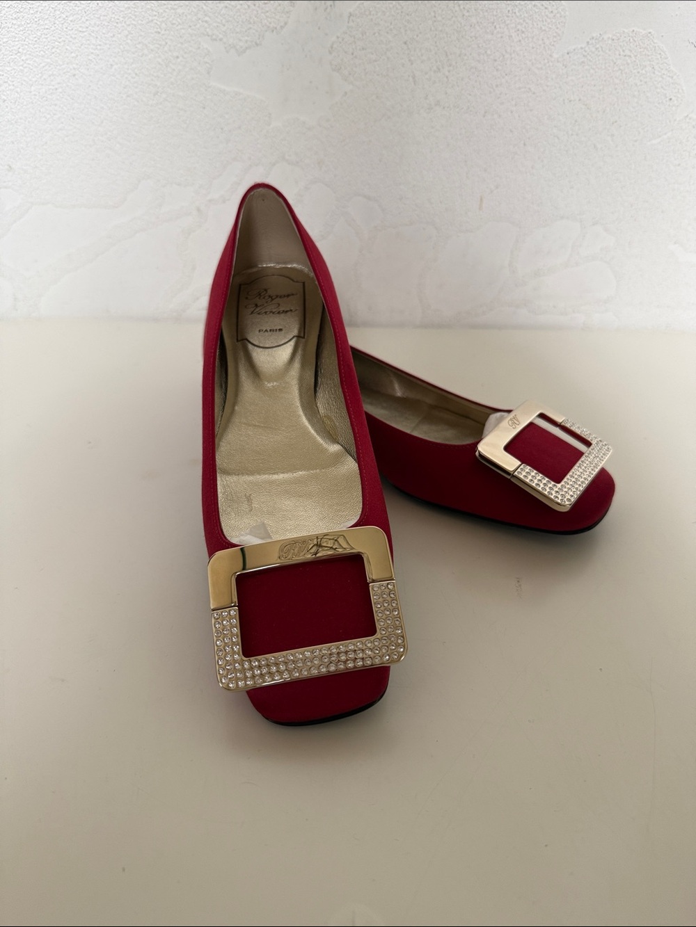 Roger Vivier Satin Red Square-Toe Ballet Flats  Gold Jewel Buckles Size 35 NWOT